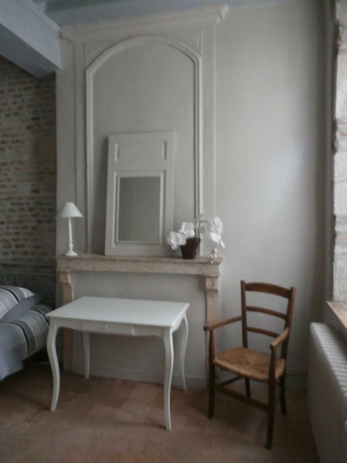 Le Logis Xviieme Apartment Moulins  Exterior photo
